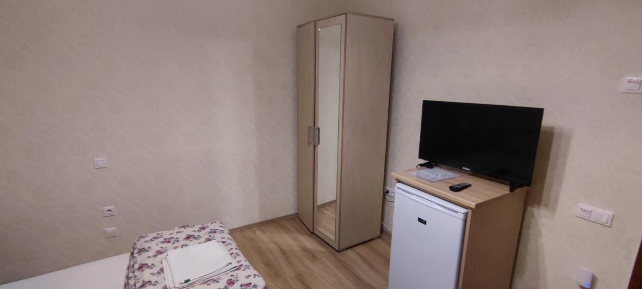 Village Garden Family Guest House Tiszakanyár エクステリア 写真